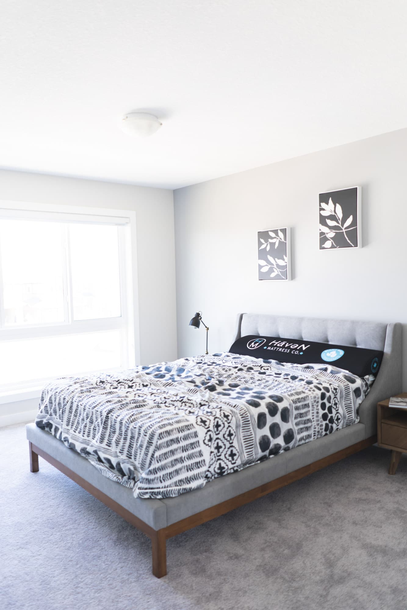In a property with "huge bedrooms," you can anticipate generously sized sleeping quarters. These bedrooms might feature ample floor space, large windows for natural light, and possibly additional features like walk-in closets or en-suite bathrooms.